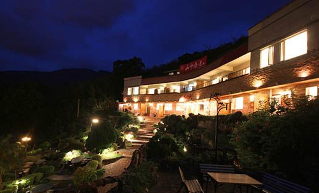 Mountain House Bed and Breakfast Shuiyuan Esterno foto